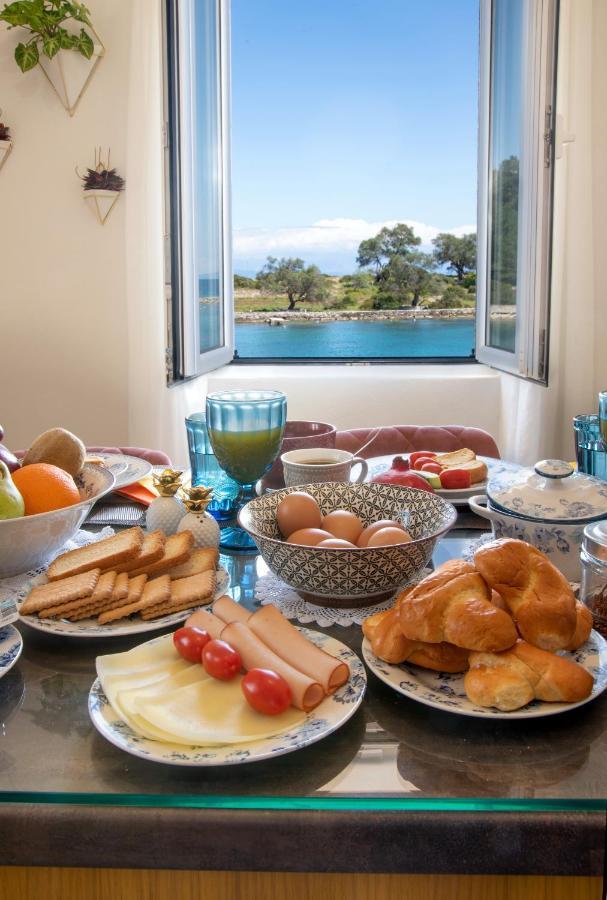 Sea Front Suite SEA TALES Gaios Exterior foto